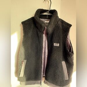 Bass Pro Shops Charcoal Fleece Vest
